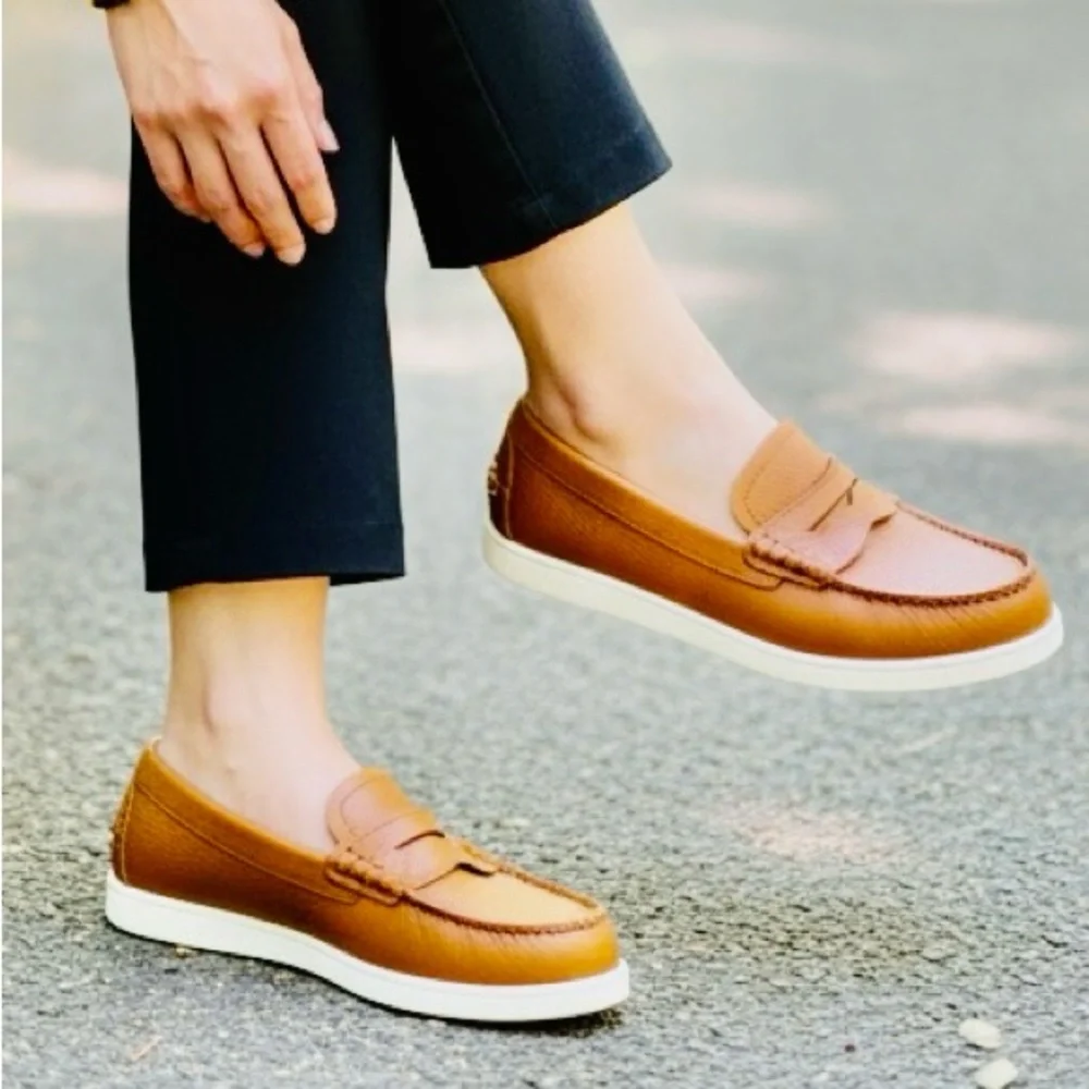 COLE HAAN Nantucket Leather Penny Loafers, NWOT